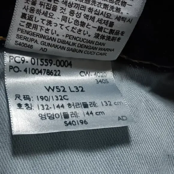 Levis 559 Relaxed Straight Jeans Size 52 x 32 Dark Blue Wash Straight Leg - Picture 6 of 6